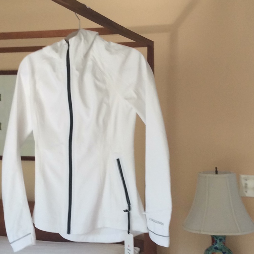 New with Tags, Lululemon Cross Chill Jacket